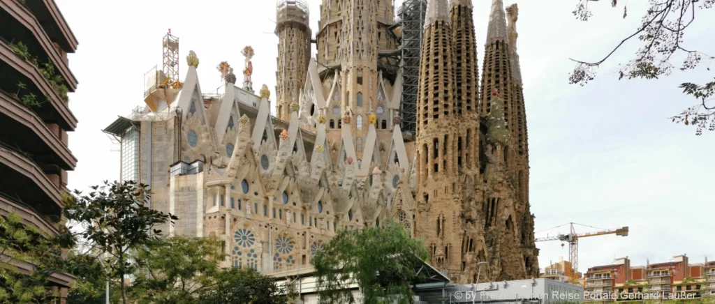 Attraktionen in Spanien Highlights in Barcelona Sagrada Família die unvollendete Kirche von Gaudí